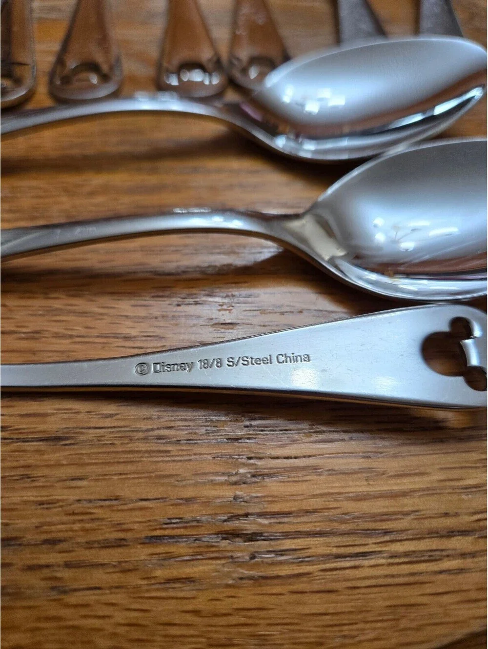 Disney Parks Mickey Mouse Icon 25 Piece Stainless Steel Silverware Set